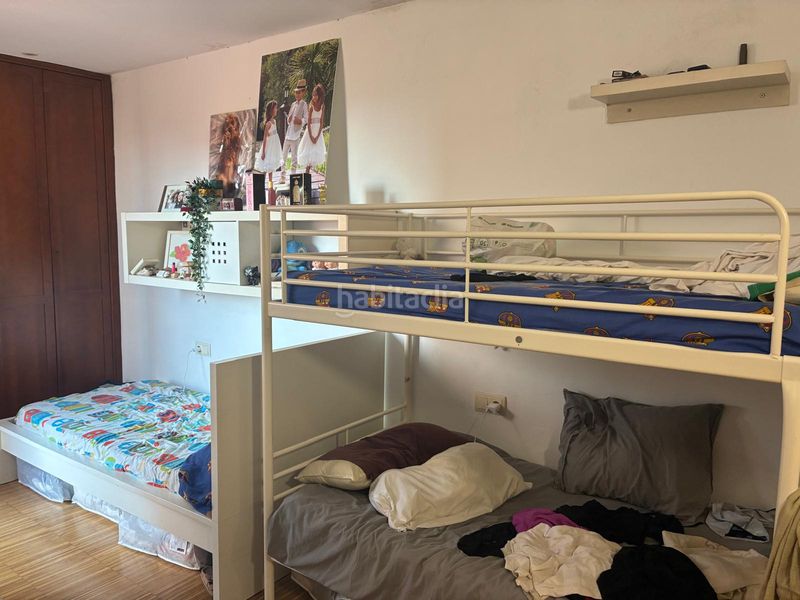 Foto 9942363a-9153-4813-b526-751810a38099. Casa aparellada amb xemeneia calefacció a Els Molins Mataró