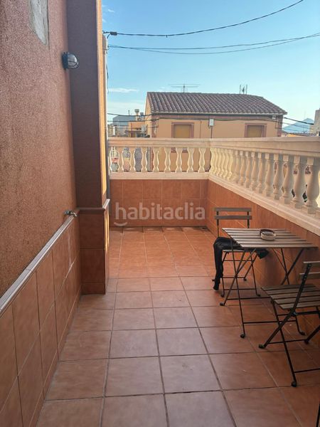 Foto e4ae3af1-6dae-4701-99bf-19455a3ac177. Casa aparellada amb xemeneia calefacció a Els Molins Mataró