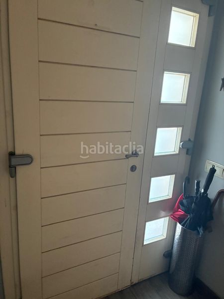 Foto f1b1d77a-5a53-4e7f-895d-795b817bb590. Casa aparellada amb xemeneia calefacció a Els Molins Mataró