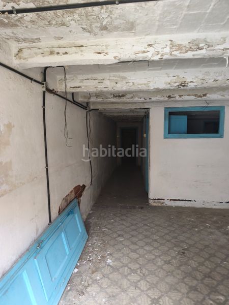 Foto d9b6710e-2508-4096-901c-40bb74d592e7. Casa adossada a Eixample Mataró