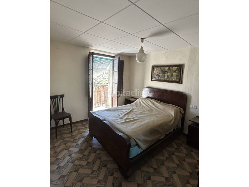 Foto c6107850-f426-4ebb-ae35-25e66cf6171a. Casa amb aparcament a Foradada