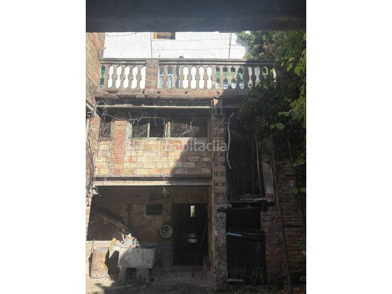 Foto 27947f1a-91a8-46c7-802e-c112cc446e57. Casa amb aparcament a Artesa de Segre