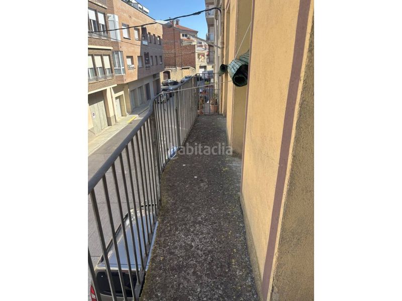 Foto a26f71a7-c498-47ab-af49-6564822248b3. Casa amb aparcament a Artesa de Segre