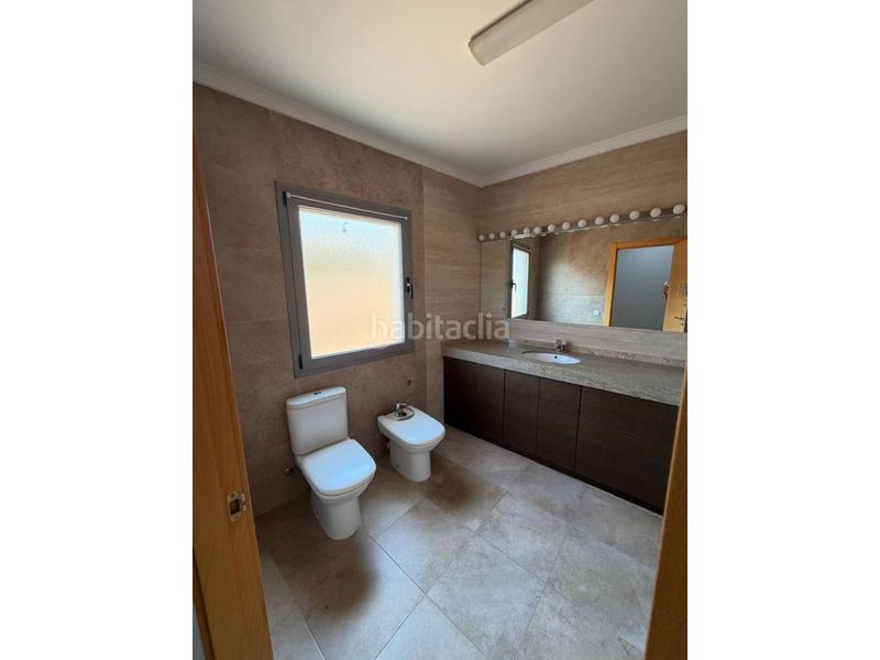 Foto d2190479-2dd4-497b-86c0-8ee8bc9f82e5. Casa amb calefacció aparcament a Artesa de Segre