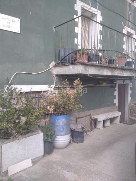 Foto f5b6943a-3e93-481a-9cb0-472cf926a3b0. Casa  con patio en venta en vall-llebrera () en Artesa de Segre