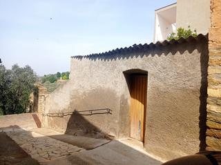 Finca rústica a Cubells. Corral en venta en cubells