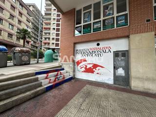 Local commercial à Arrasate o Mondragón. Local comercial en zona de paso