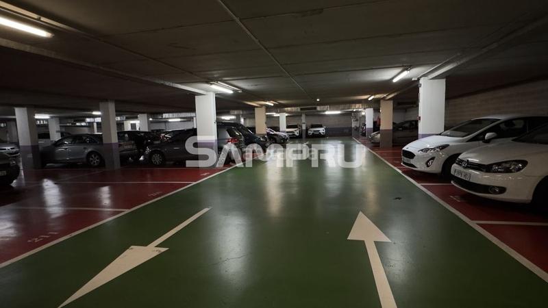 Foto c2dab298-94ca-43bd-9b34-2961f810f2e2. Posto auto in Arrasate o Mondragón
