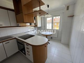 Appartement à Aretxabaleta. Santakrutz, luminoso y funcional piso con ascensor y opcion a ga