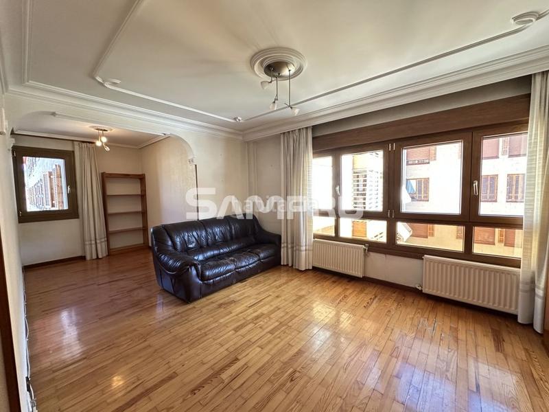 Foto 4cbdef1b-5075-4783-b844-01d81be8e8af. Appartamento con riscaldamento parcheggio in Arrasate o Mondragón