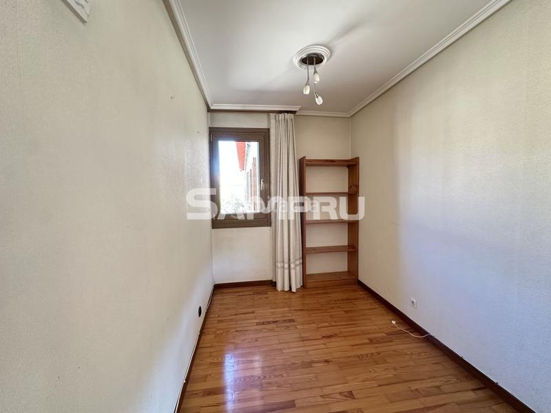 Foto fafbbb03-8930-4db9-9d0c-9639b541d698. Appartamento con riscaldamento parcheggio in Arrasate o Mondragón
