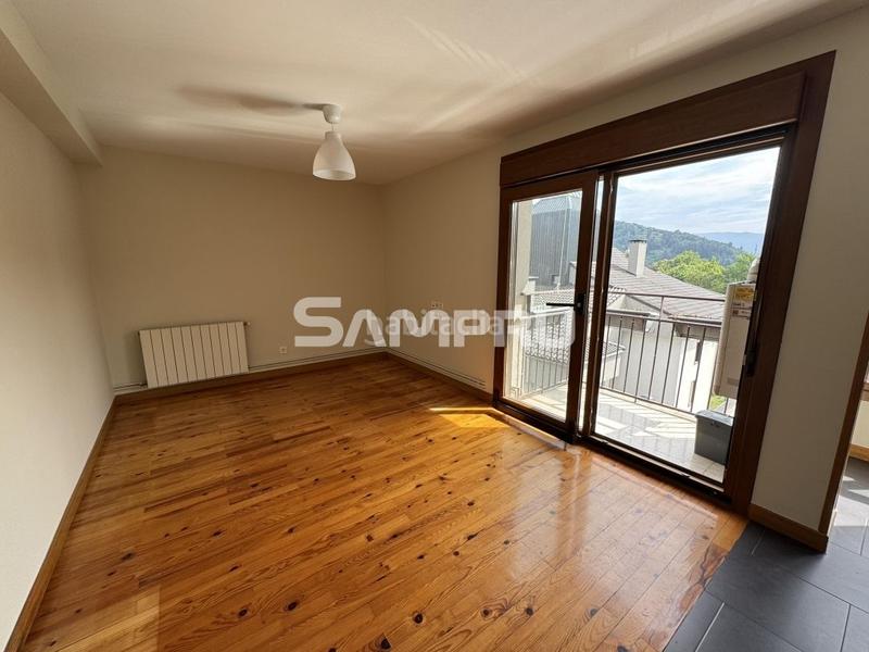 Foto 3f76f6af-9123-41b4-a9b9-a631d700a001. Pis amb calefacció aparcament a Arrasate o Mondragón