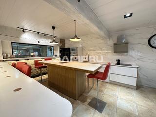 Pis a Donamaria. Gran casa con terreno en kanpanzar