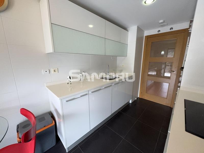 Foto b66b70cd-4c2c-4f3b-b668-265f6a3bbd8e. Pis amb calefacció aparcament a Arrasate o Mondragón