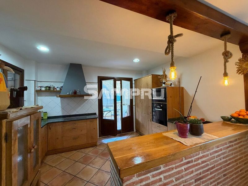 Foto 4825a937-08fd-4510-9c43-afe38b04d7c7. Casa adossada amb calefacció aparcament a Bergara