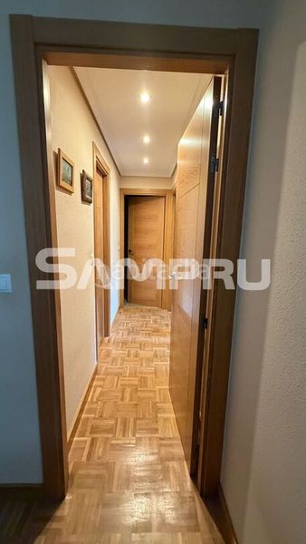 Foto a84db912-b94d-447a-9a98-46307f4b719a. Pis amb calefacció aparcament a Lakua-Bizkarra Vitoria - Gasteiz