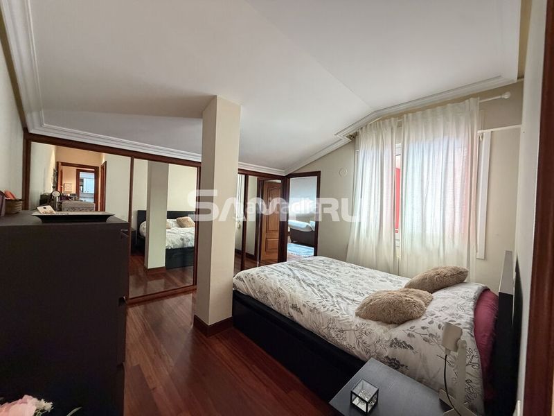 Foto b549ea77-25db-4b45-8983-2d80d89d1685. Attico con riscaldamento parcheggio in Arrasate o Mondragón