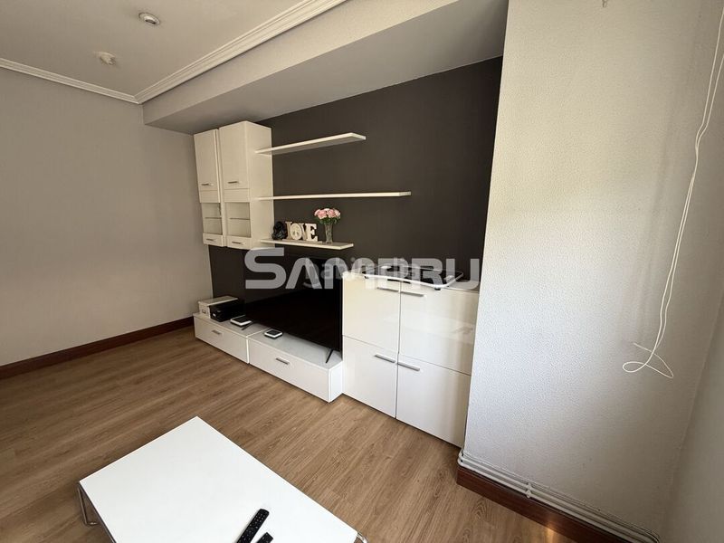Foto 7856e012-a4f4-42a1-89a7-c7353d1a5c52. Appartamento con riscaldamento in Eibar