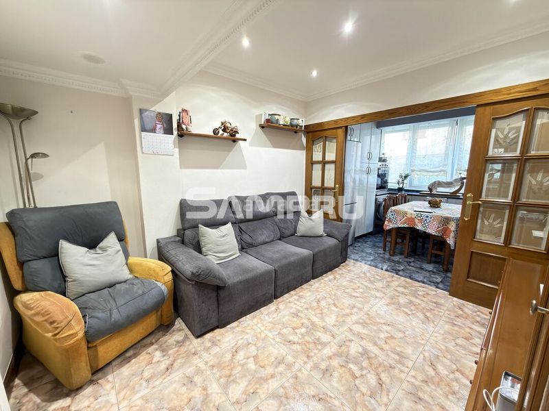 Foto c39fd7be-0f27-428c-815e-503b55d6c294. Appartamento con parcheggio in Andoain