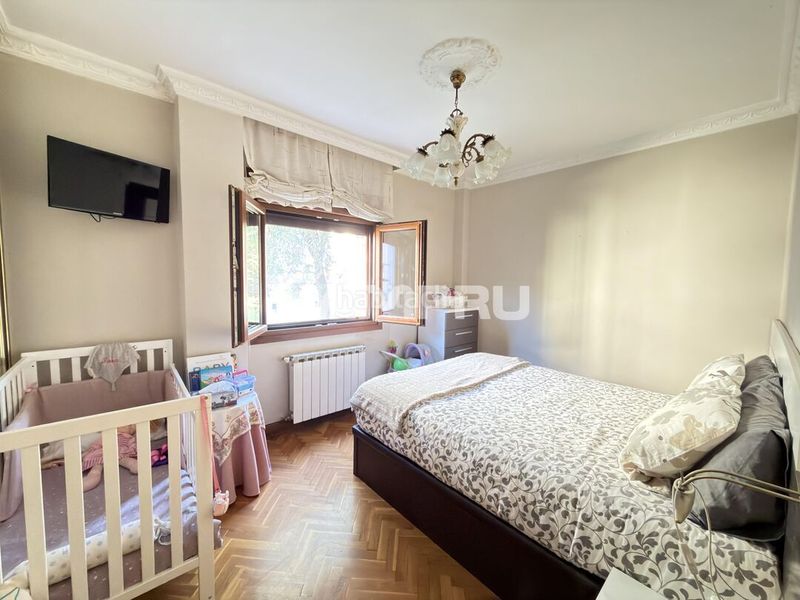 Foto f0260489-0652-4166-bc3d-f645a3482bb9. Appartamento con parcheggio in Andoain