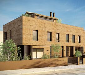 Casa aparellada a Nucli Urb