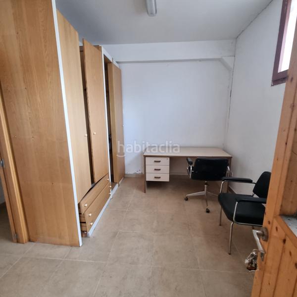 Foto f9118452-b933-45cd-a445-5159a00e8753. Alquiler nave industrial en Poble Sec Igualada