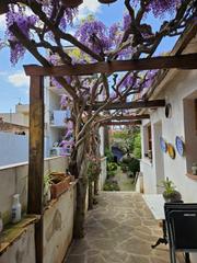 Casa adossada a Nucli Urb