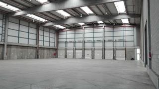 Rent Industrial building in Zona Franca - Port
