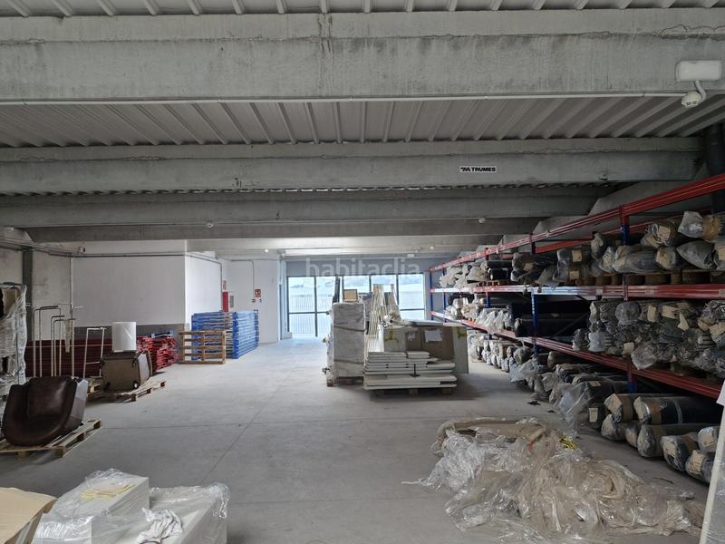 Foto 912a1e4a-0382-4cbd-8abd-44a025990a0a. Miete fabrikhalle in El Pla Sant Feliu de Llobregat