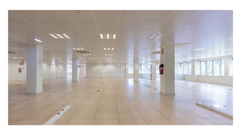 Foto 741a7933-79f4-4f6d-ab6a-b21e088e6bd1. Location bureau avec parking dans Sagrada Família Barcelona