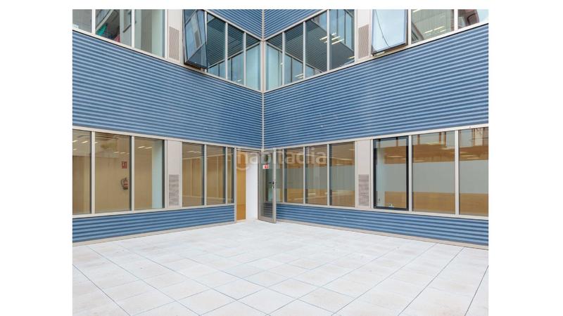 Foto e69b70b9-16dc-400c-b281-2c9b5d24429e. Alquiler oficina en Sagrada Família Barcelona