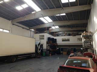 Nau industrial a Can Vinyals