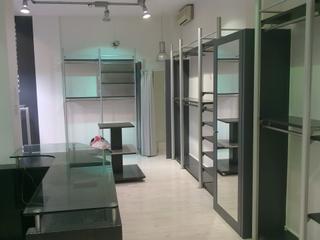 Affitto Locale commerciale in Nucli Urbà