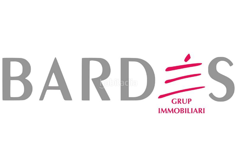 Foto a9e41c29-3a0e-46a0-8fd6-53ff1b9ef68b. Terrain résidentiel dans Nucli Urbà Esparreguera