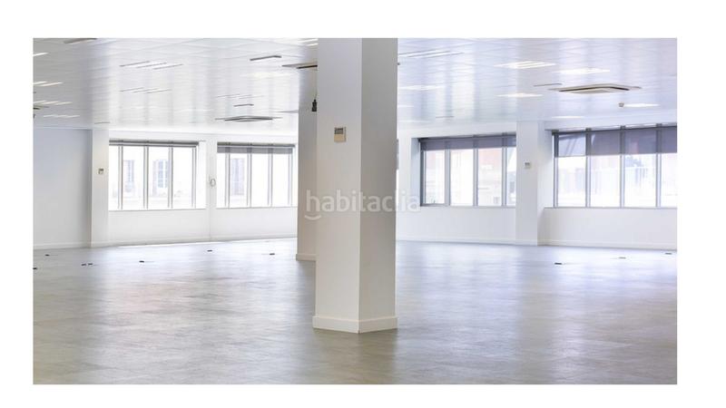 Foto 64b5fcca-9151-44ef-92e9-d509223152e5. Location bureau avec parking dans Sagrada Família Barcelona