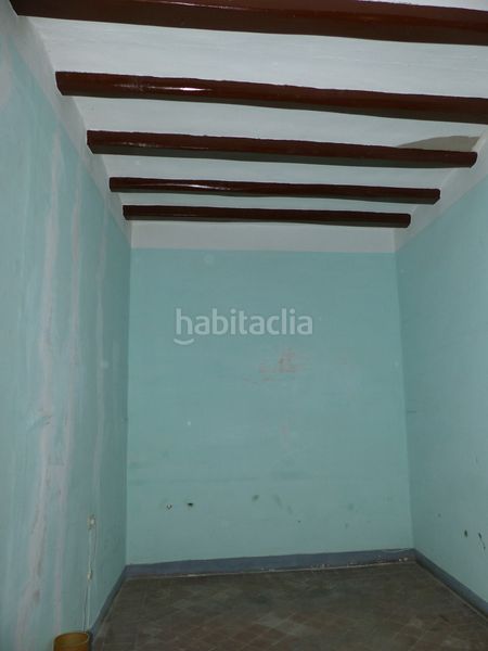 Foto e74864b3-f9e1-479f-84e4-8c1f8b4bfa54. Casa adossada a Nucli Urbà Esparreguera