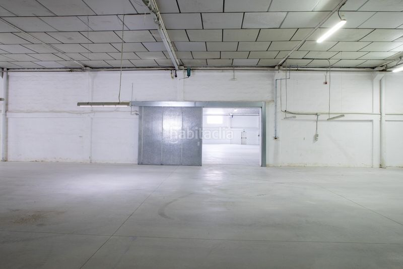 Foto 16616671-18f6-4c5a-adac-34ed4cfc5a4e. Rent industrial building in Beniparrell
