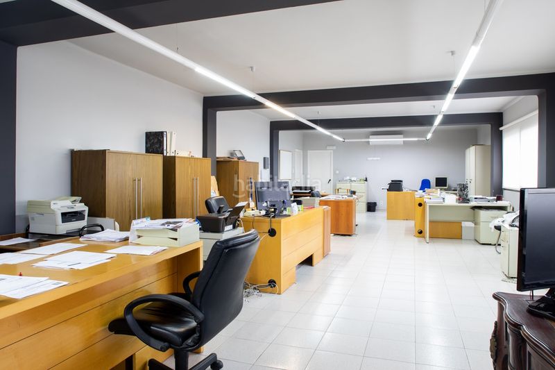 Foto 3bc821a3-7ae8-4273-8da0-295a9c514a39. Rent industrial building in Beniparrell