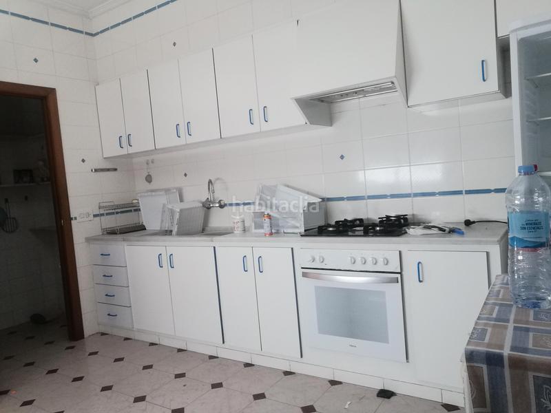 Foto 34e8880a-33e6-41cc-bcaf-2c40aa392847. Casa con parcheggio in Alcácer