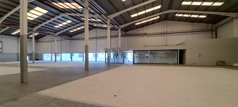 Foto e8f9c6e4-c39c-4dfd-9719-f60bf9130679. Bâtiment à usage industriel dans Alfafar