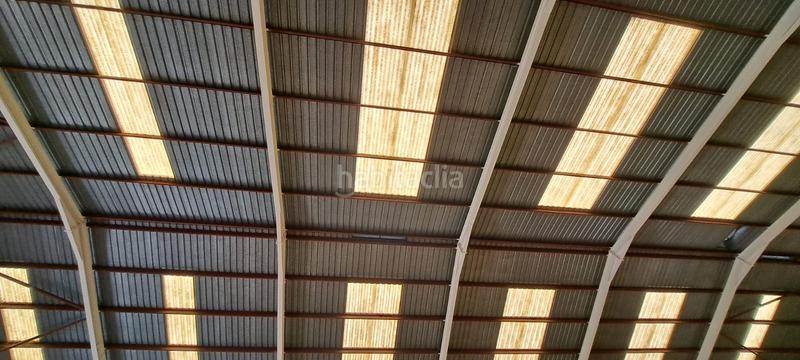 Foto fccf70e4-0416-495b-aa5d-31cdaf9ecc19. Bâtiment à usage industriel dans Alfafar