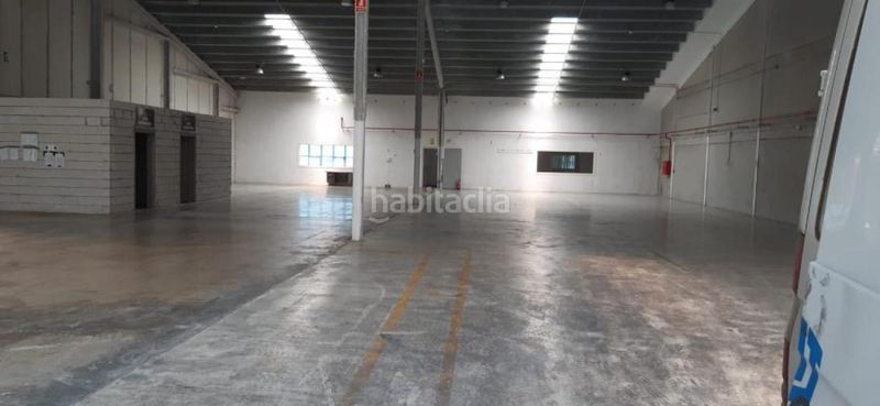 Foto a88e60a9-b444-4a7d-ab35-ad40e957e6ad. Nau industrial a Alcácer