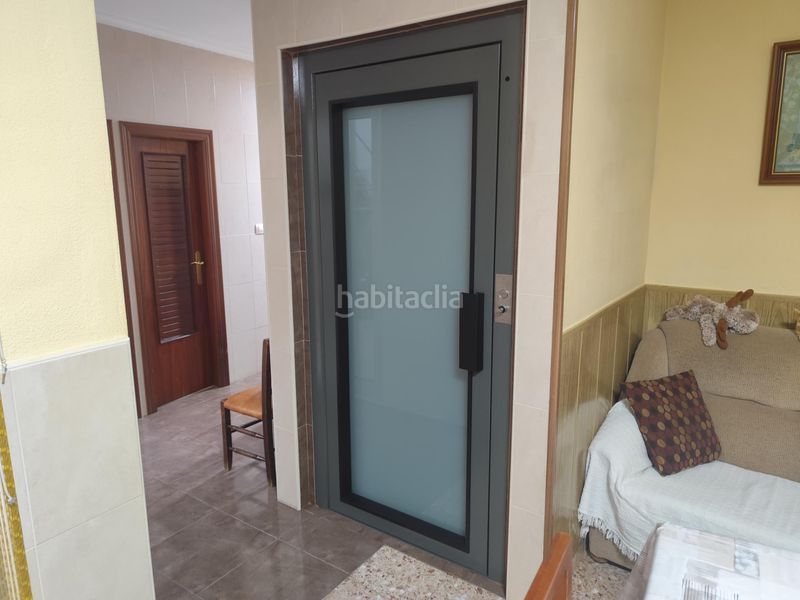 Foto 3d6fd826-3c6d-4943-8b96-6a06ee15f9c1. Casa adossada amb aparcament a Alcácer