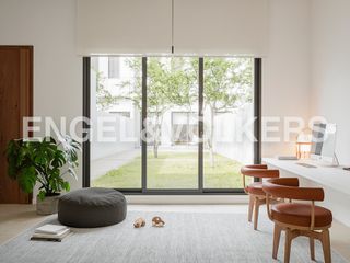 Casa a schiera en En Corts - Doctor Waksman. Obra nueva. Nuove construzione
