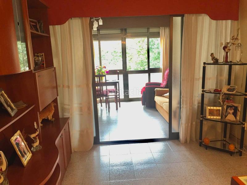 Foto 54e3324d-9fc5-4eeb-ae28-f7c5f8fd0d6e. Flat with heating in Riu Sud Santa Coloma de Gramenet