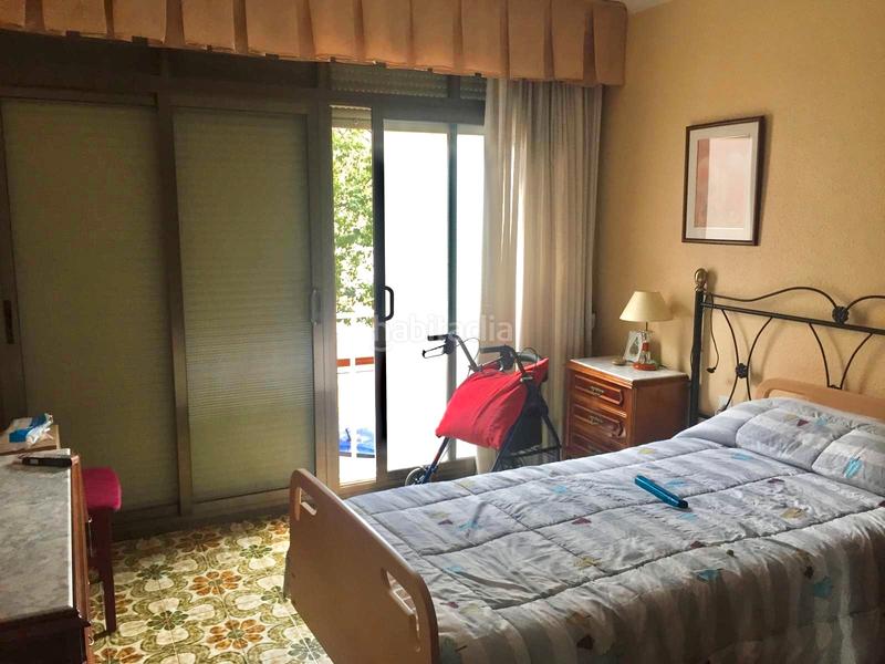 Foto f41f9fbb-40d6-4f23-91dc-b161e1ebc0aa. Flat with heating in Riu Sud Santa Coloma de Gramenet