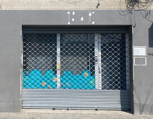 Business premise  Passeig de la salzereda. Local luminoso en santa coloma de gramenet