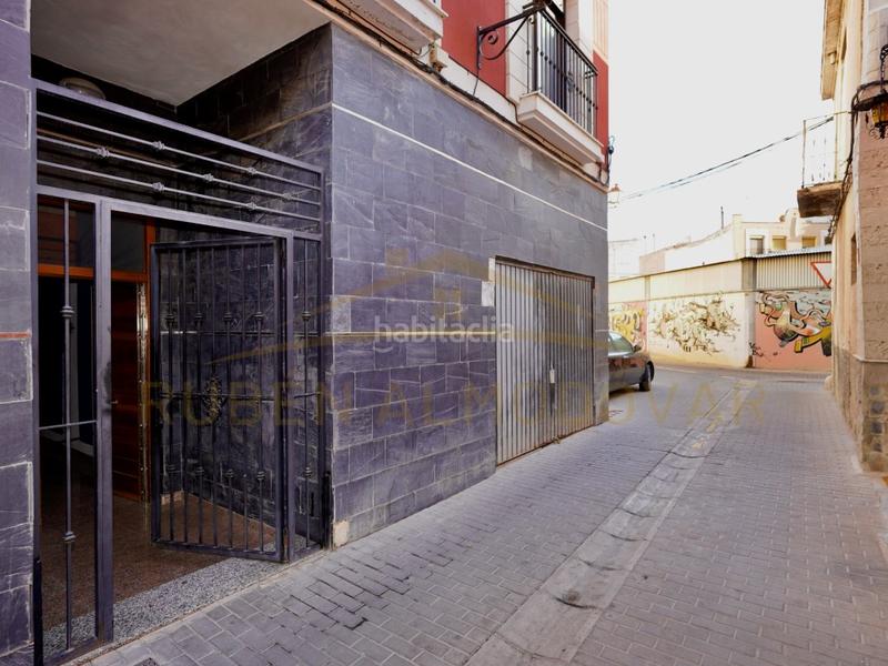 Foto 99c7daa0-0fce-4d38-b56e-fe5d3676d463. Local comercial a calle cedaceros 4 a Orihuela ciudad Orihuela
