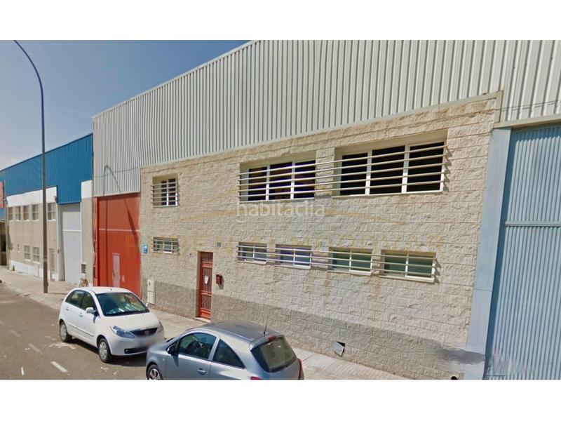 Foto ab0d0e82-c950-42fb-a4ed-5226d09af00e. Nau industrial a carrer d´andalucía 2 a Monòver