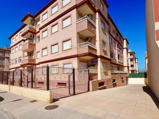 Aparcament cotxe a Avenida maria del mar rodriguez 76. Plaza de parking venta algorfa